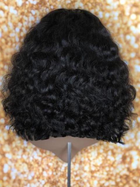 StylezbyGina 16in Indian wavy bob